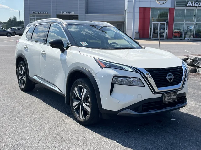 2023 Nissan Rogue SL