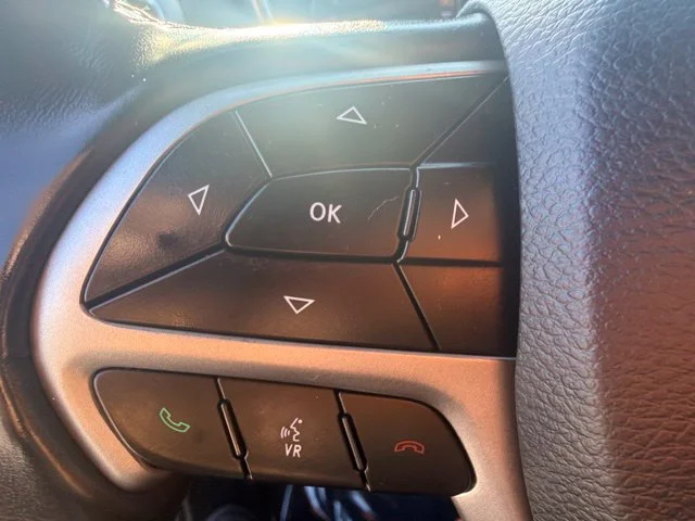 Used 2021 Gray Jeep Laredo E image 16