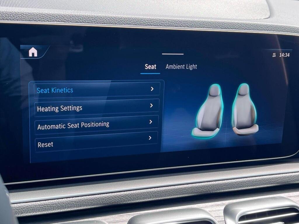 New 2026 Selenite Grey Metallic Mercedes-Benz GLE 450 image 25