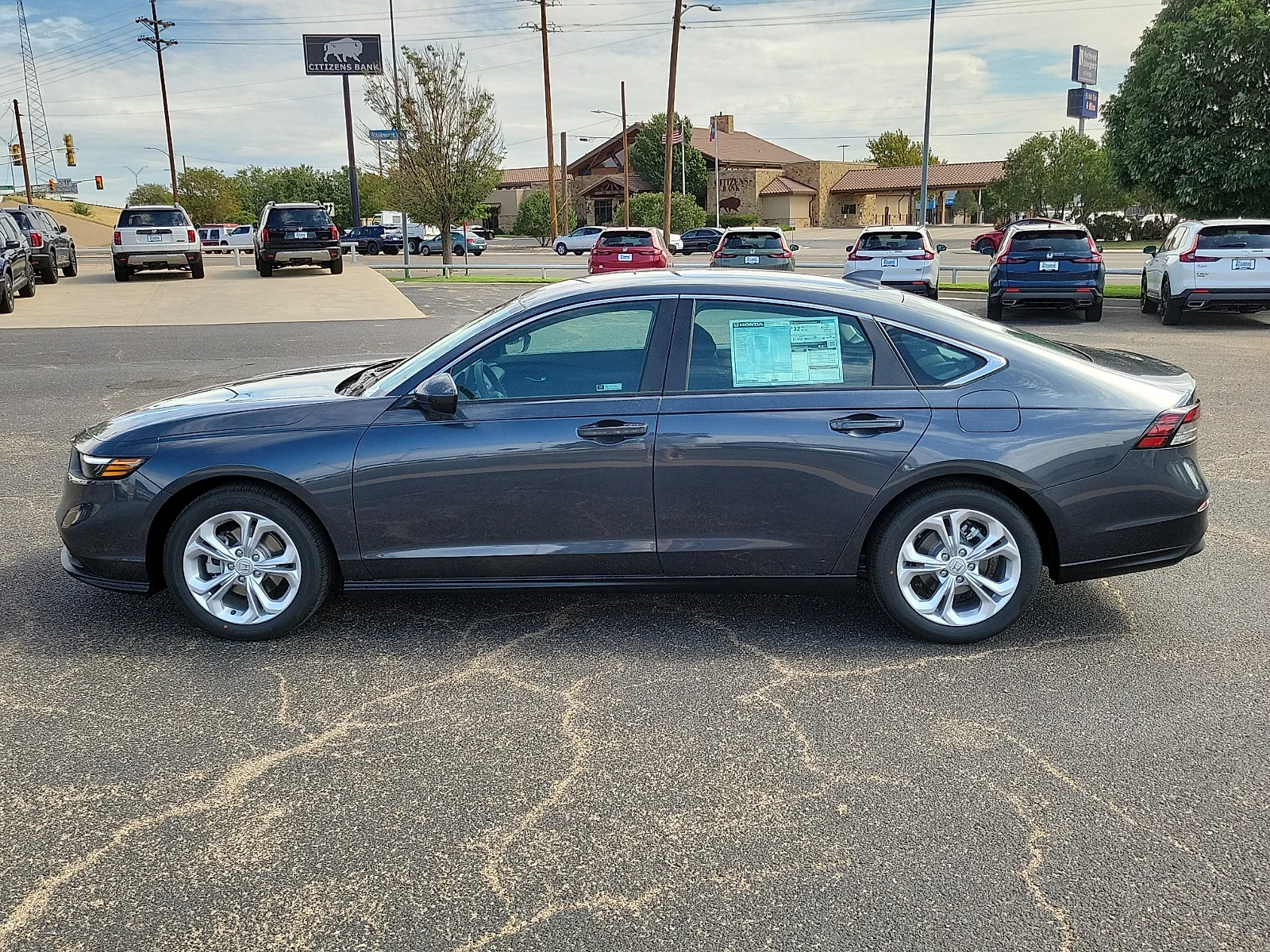 New 2026 Meteorite Gray Metallic Honda LX image 6