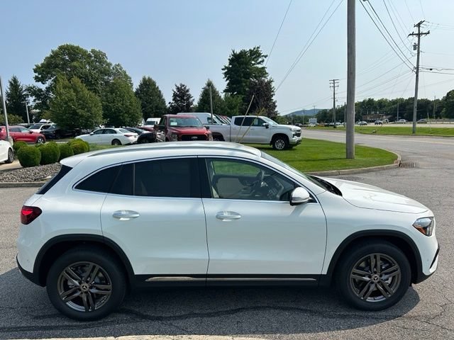 New 2026 Polar White Mercedes-Benz GLA 250 image 44