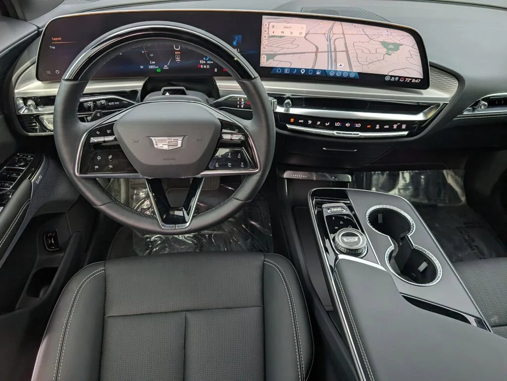 Certified Used 2026 Celestial Metallic Cadillac Premium Luxury image 18
