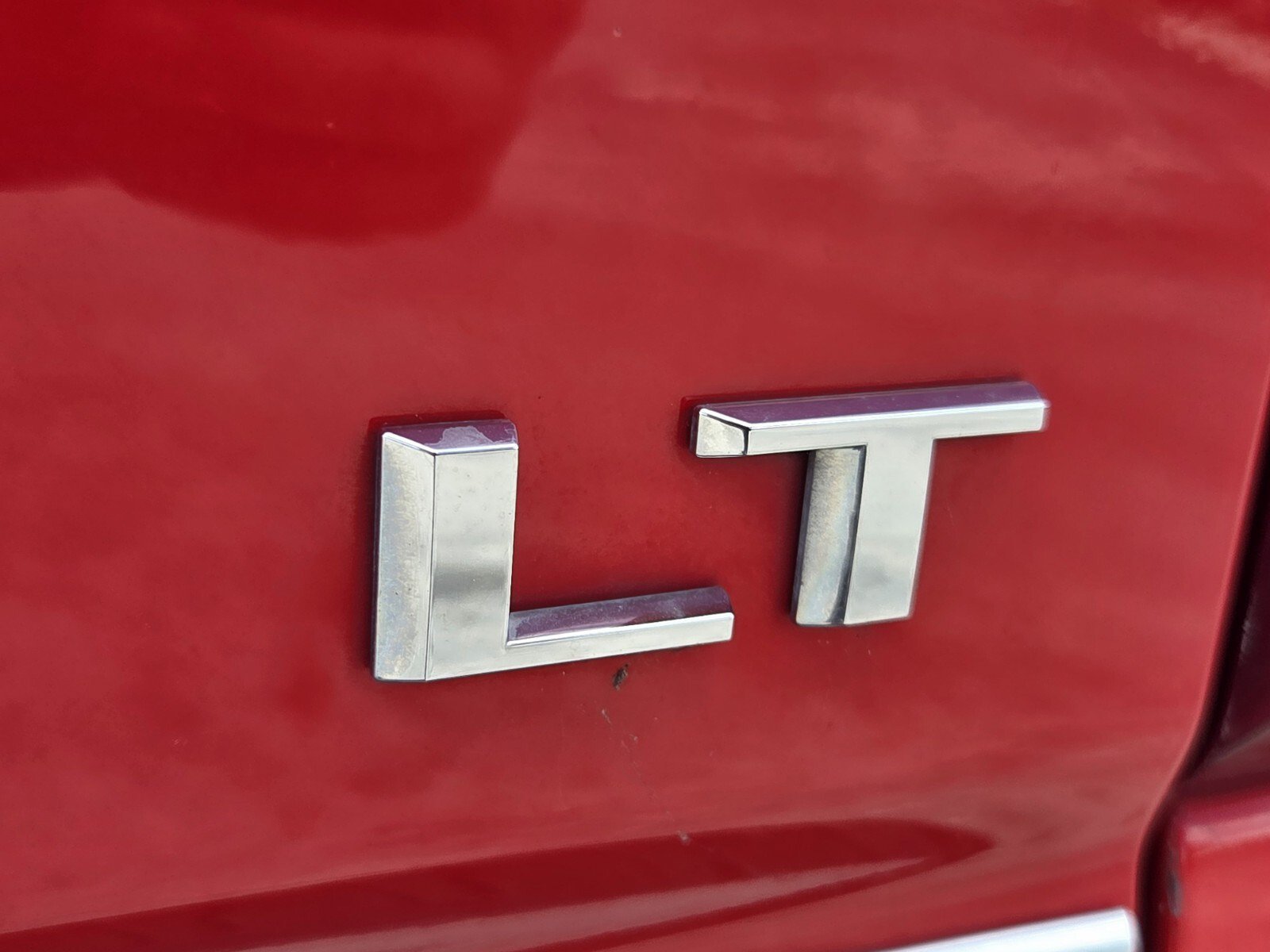 Used 2019 Red Hot Chevrolet LT Trail Boss image 14