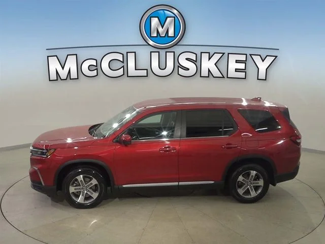 Used 2023 Red Honda EX-L image 32