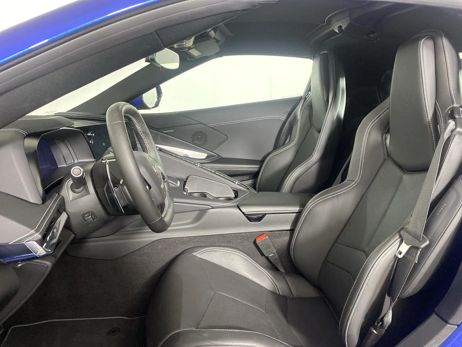 Used 2020 ELKHART LAKE BLUE METALLIC Chevrolet 1LT image 10