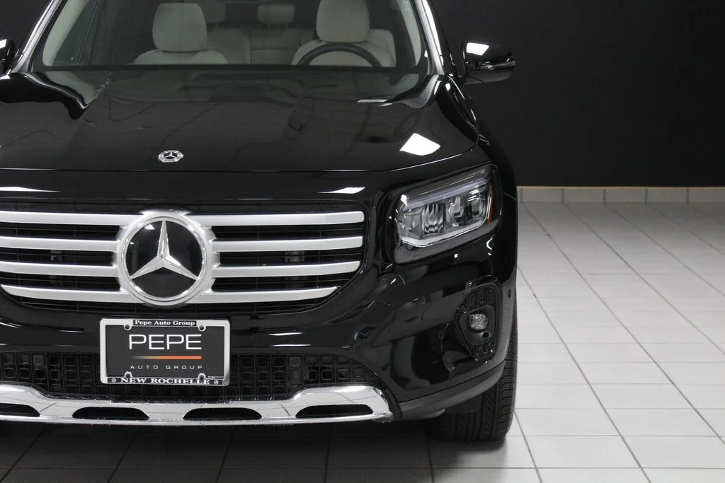 Certified Used 2026 Black Mercedes-Benz GLB 250 image 5