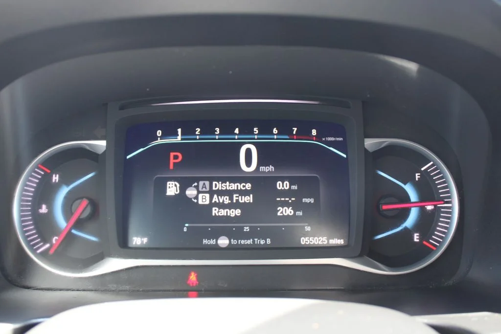 Used 2020 Lunar Silver Metallic Honda Touring image 24