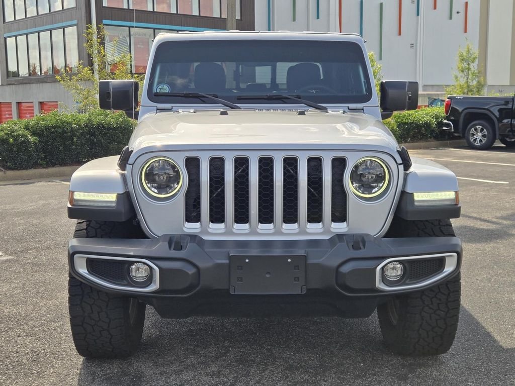Used 2023 Silver Jeep Overland image 4