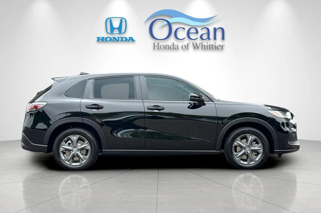 New 2027 Crystal Black Pearl Honda LX image 3