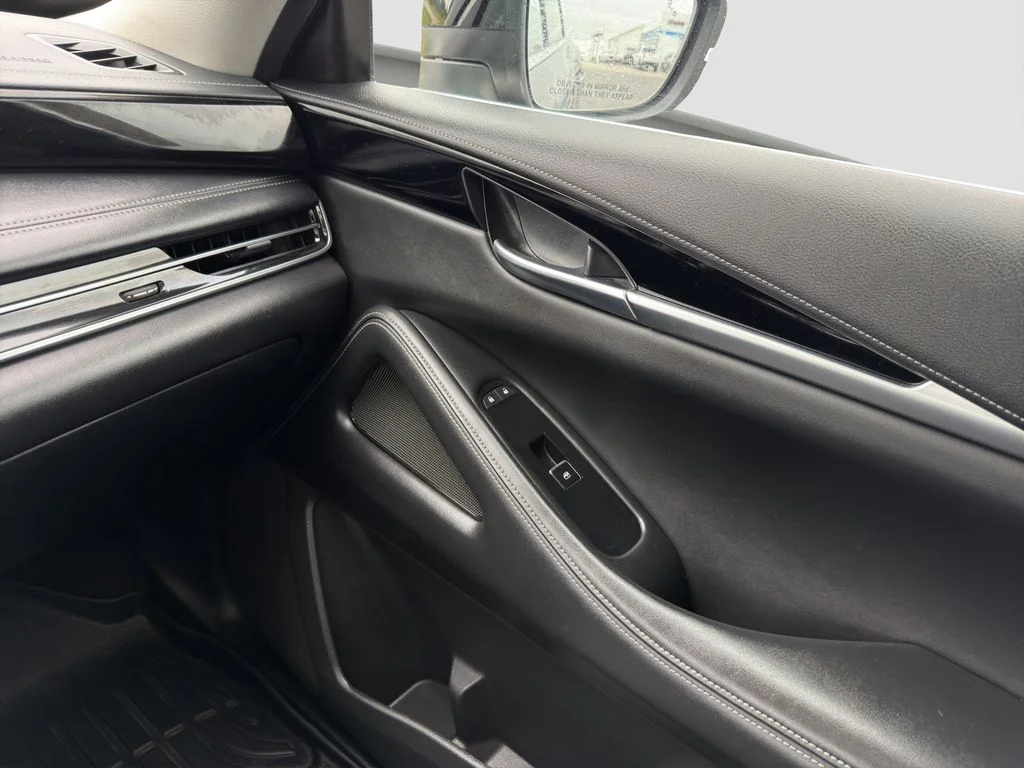 Used 2024 Black INFINITI PURE image 17