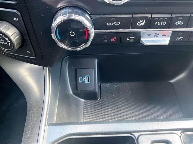 Used 2024 White Ford XLT image 27