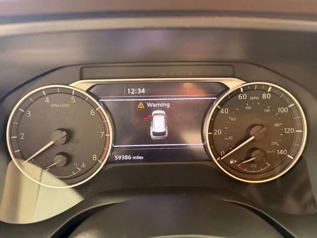 Certified Used 2021 Gray Nissan SL image 18