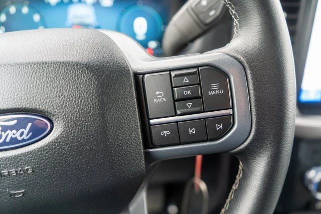 Used 2025  Ford XLT image 21