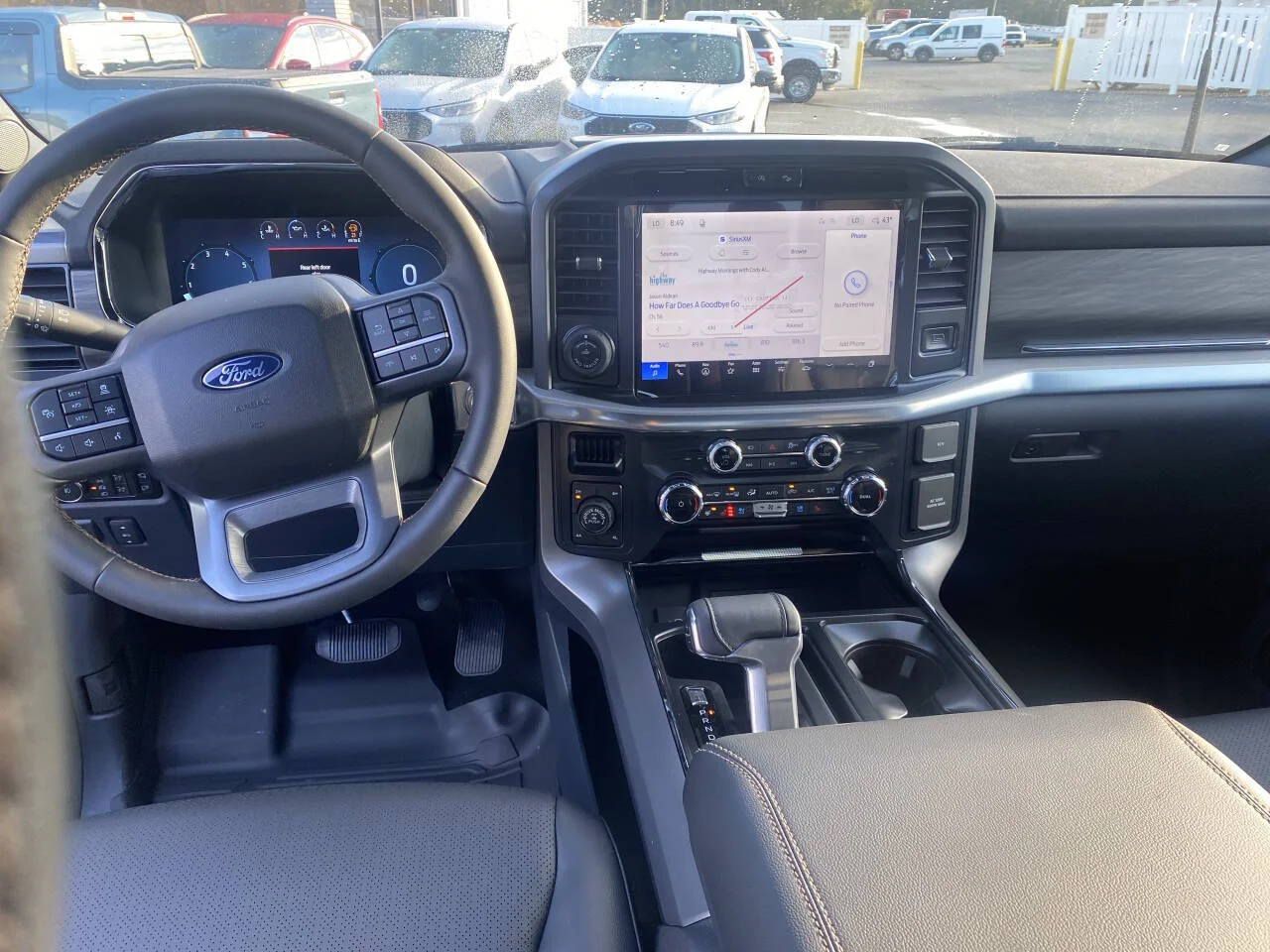 New 2026 Agate Black Ford Lariat 4x4 4dr SuperCrew 5.5 ft. SB image 11