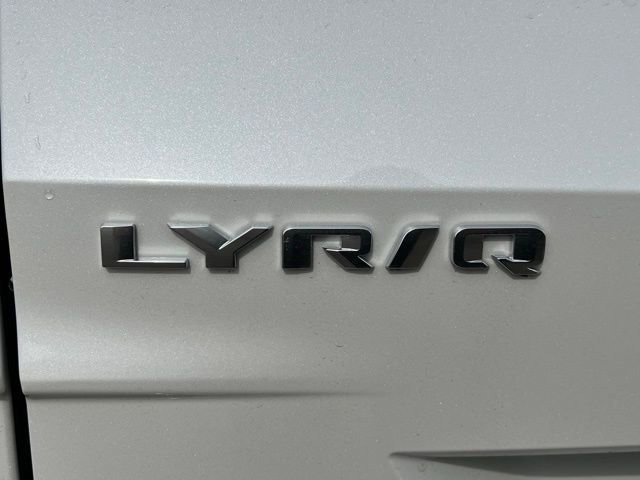 2025 Cadillac LYRIQ Luxury 1 - Photo 24