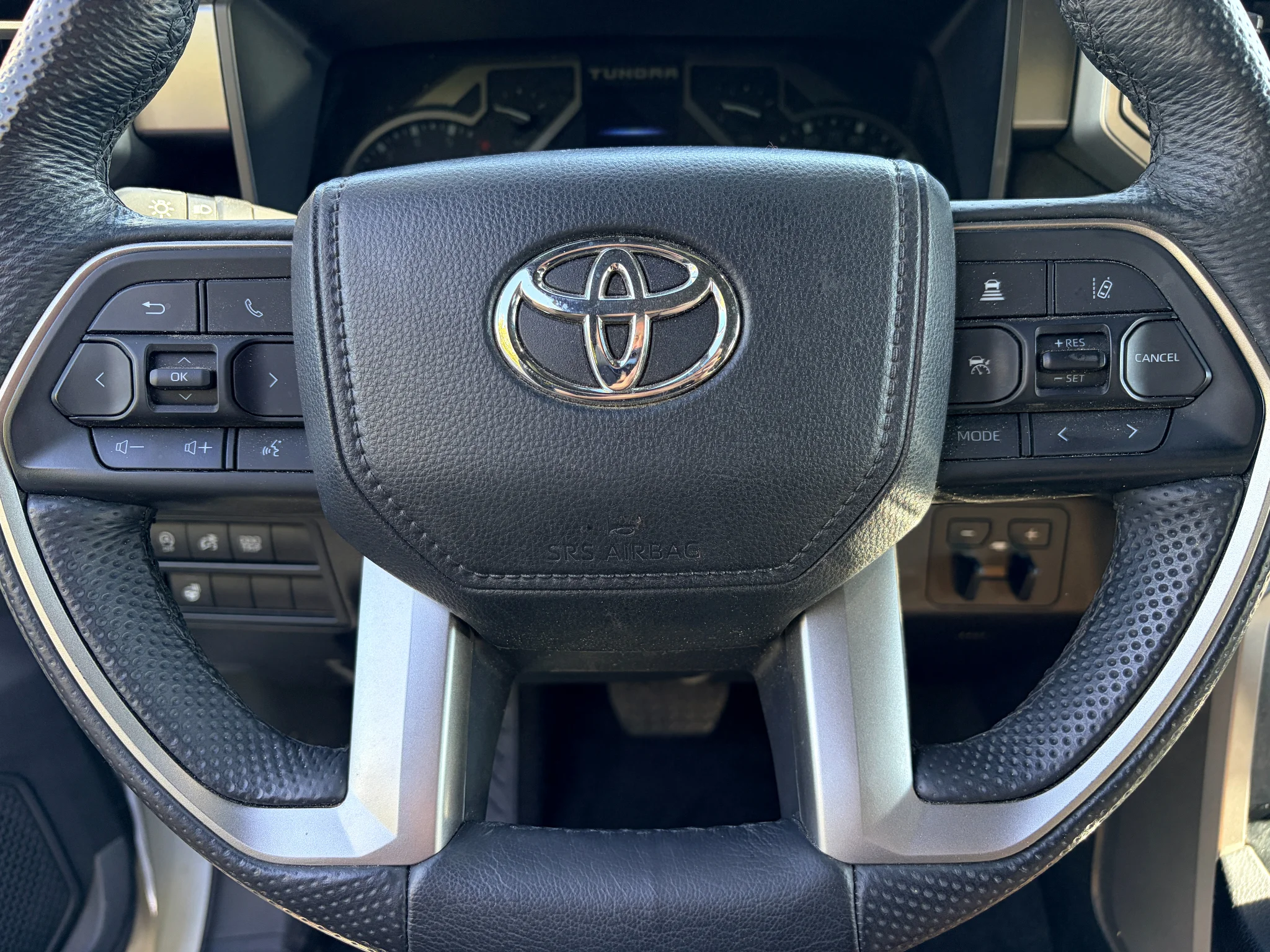 Used 2025 Ice Cap Toyota SR5 image 9