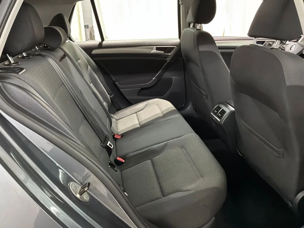 Used 2016 Platinum Gray Metallic Volkswagen TSI S 4-Door image 26