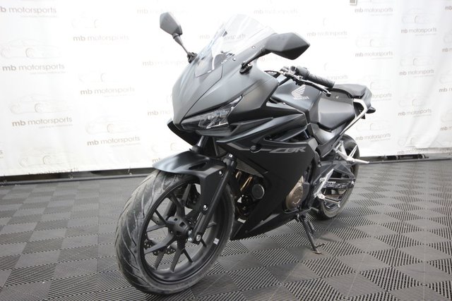 2016 Honda CBR500R Sport