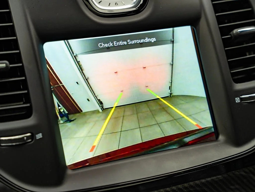 Used 2023 Velvet Red Pearlcoat Chrysler C image 33
