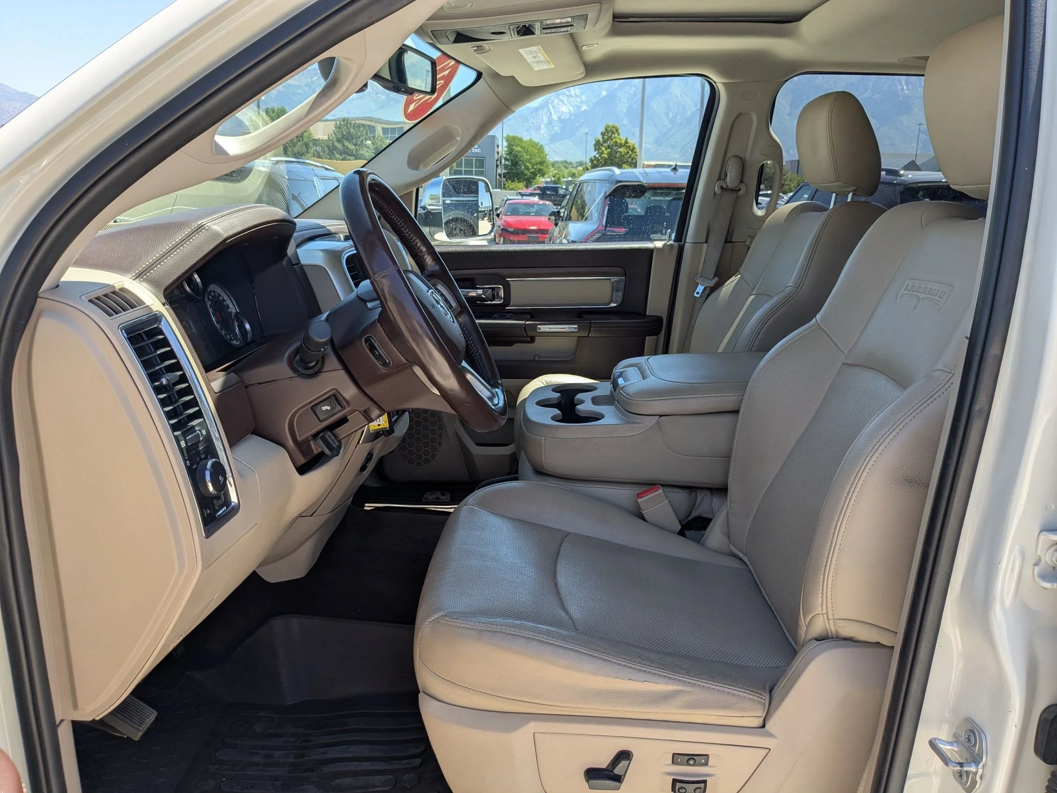 Used 2017 Pearl White Ram Laramie image 22