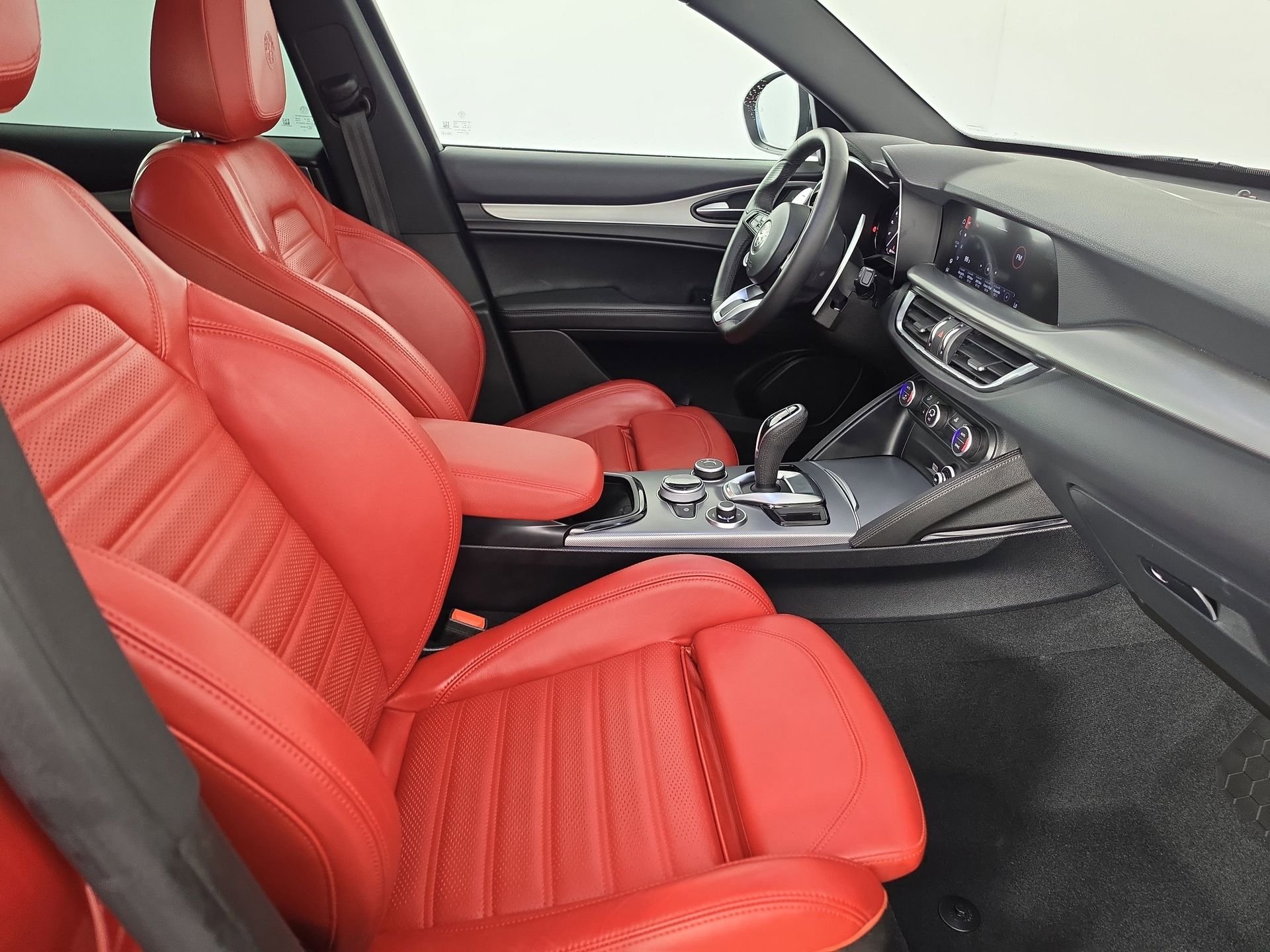 Used 2024 Red Alfa Romeo Veloce image 44