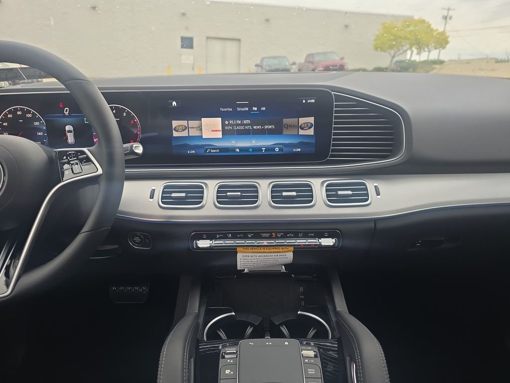 New 2026 Polar White Mercedes-Benz GLE 450 image 17