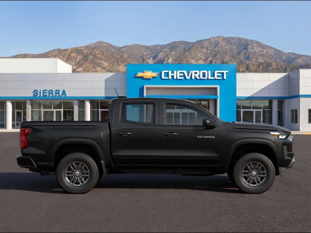 2026 Chevrolet Colorado LT - Photo 2