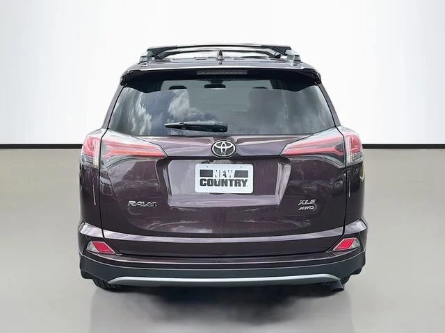 Used 2017 Black Toyota XLE image 6