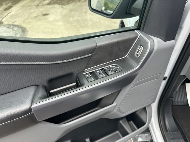 Used 2025 White Ford XLT image 17