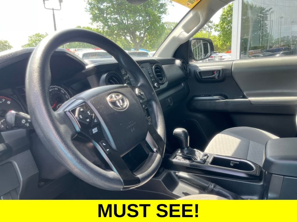 Used 2022 Midnight Black Metallic Toyota SR image 3