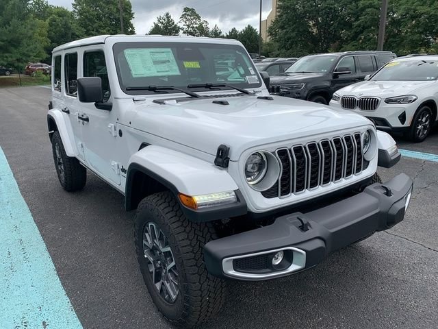 New 2026 Bright White Clear-Coat Exterior Paint Jeep Sahara image 7
