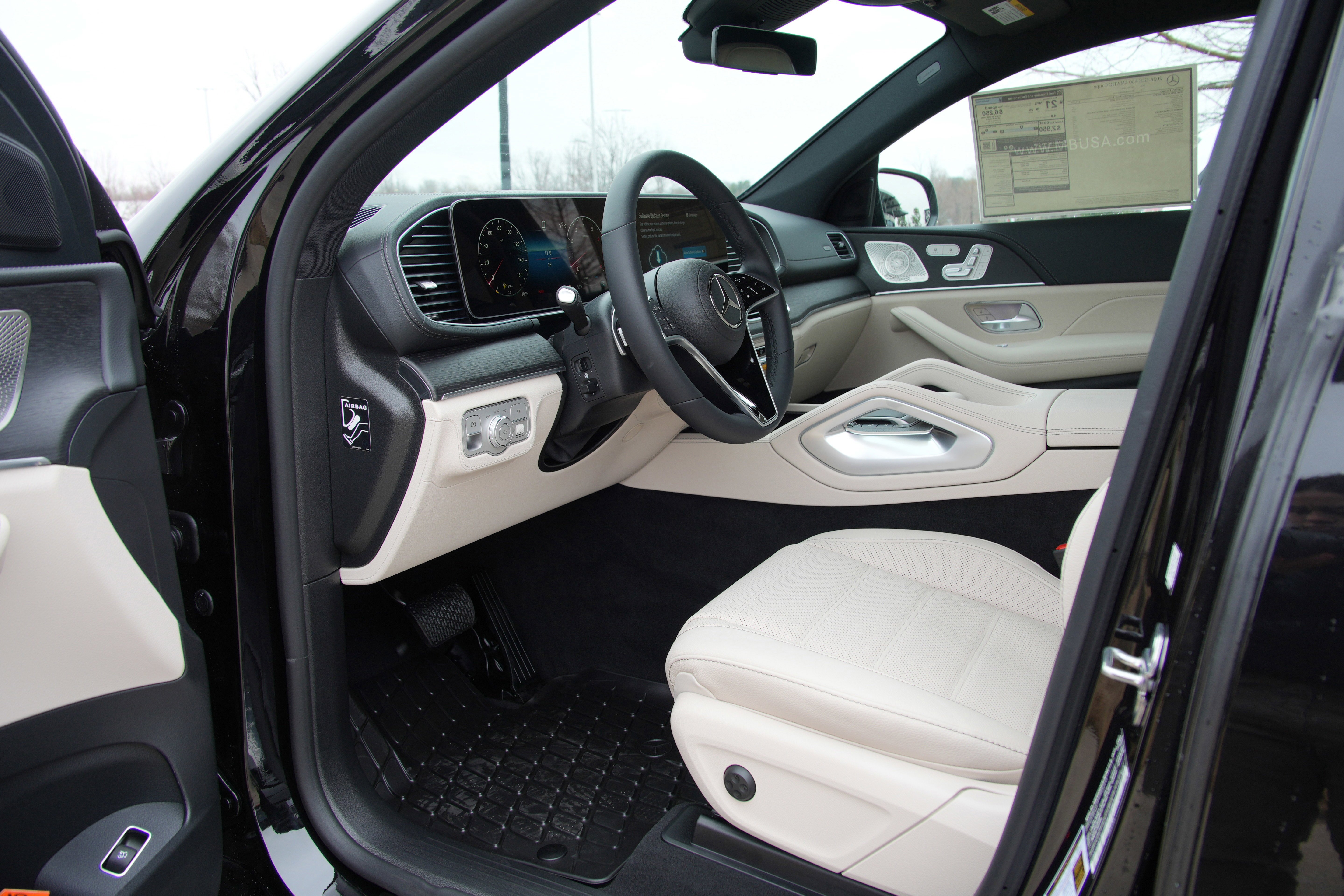 Used 2026 Obsidian Black Mercedes-Benz GLE 450 Coupe image 15
