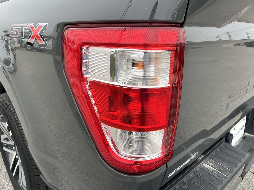 Certified Used 2021 Gray Metallic Ford XL image 11