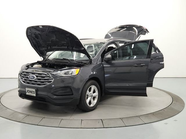 Used 2021 Gray Ford SE image 12