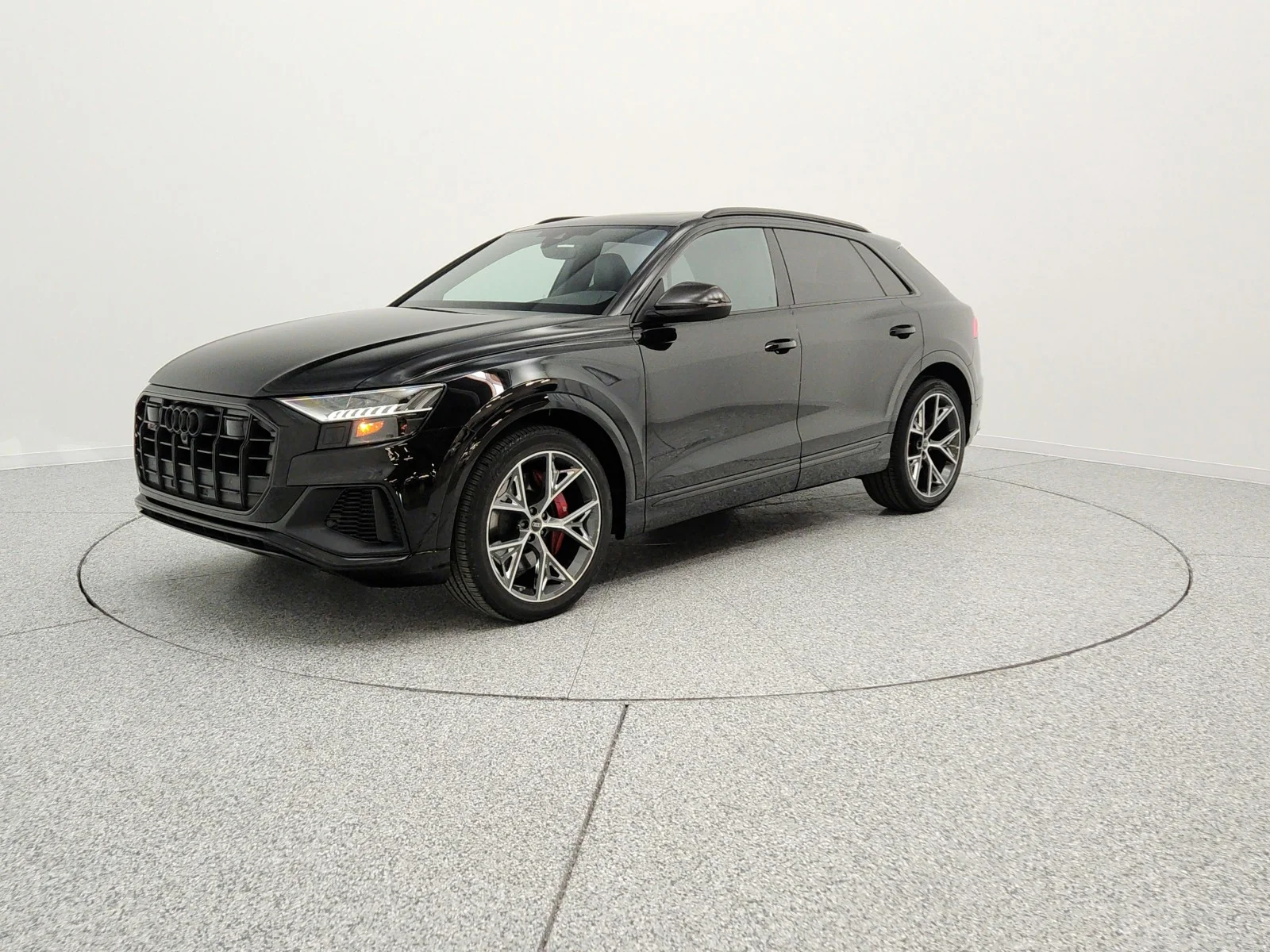 2023 Audi SQ8 Premium Plus's photo