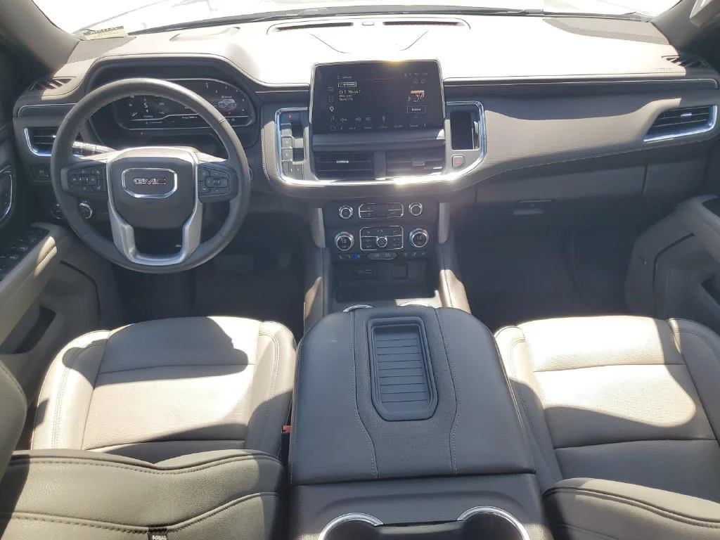 Used 2023 Sterling Metallic GMC SLT image 32