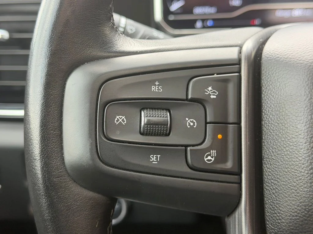 Used 2025 Blue GMC Denali Ultimate image 16