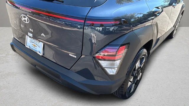 Used 2025 Blue Hyundai SEL image 38