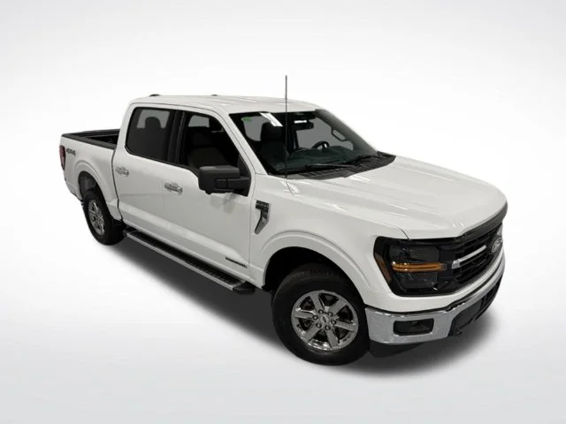 Used 2024 White Ford XLT image 29