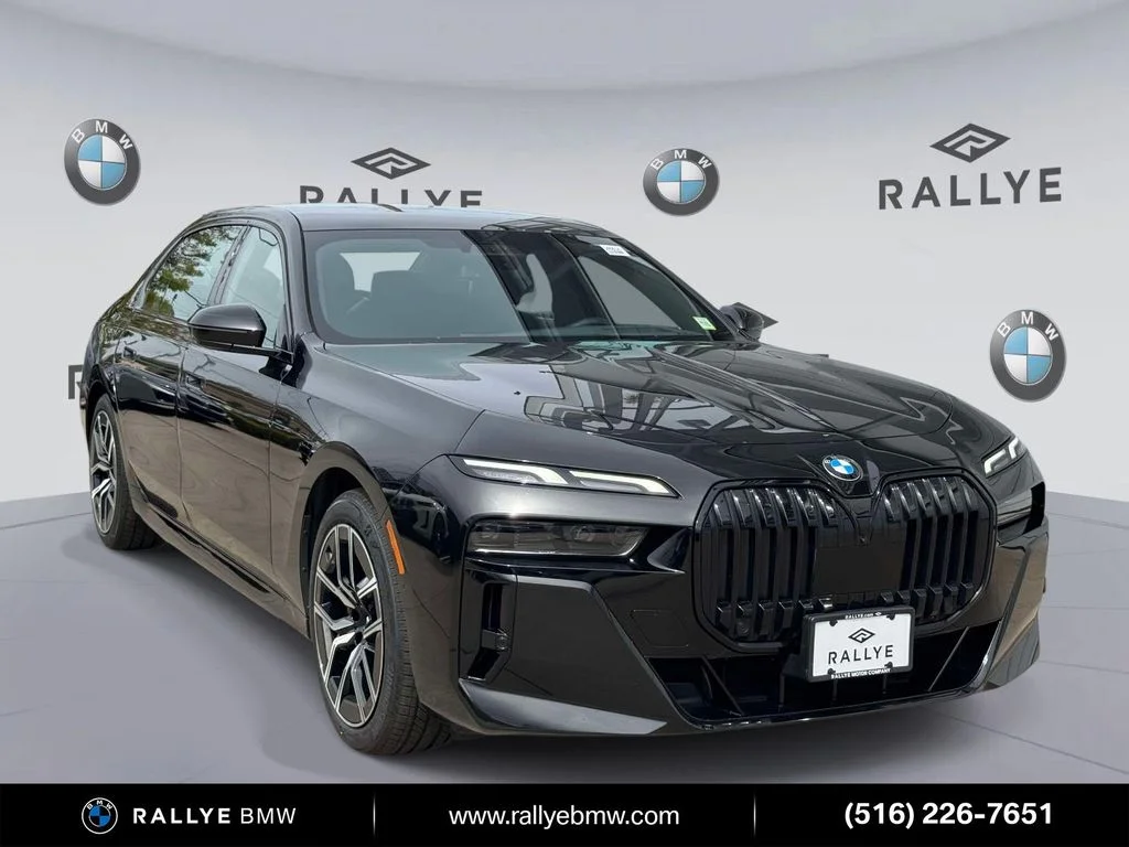 2023 BMW 7 Series 760i xDrive's photo
