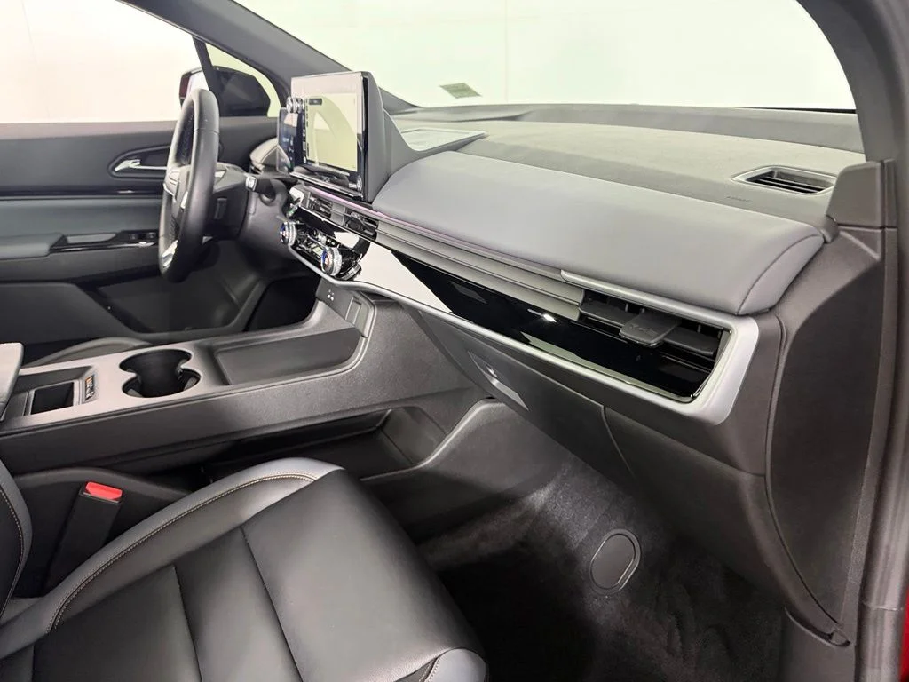 Certified Used 2025 Red Honda Touring image 32