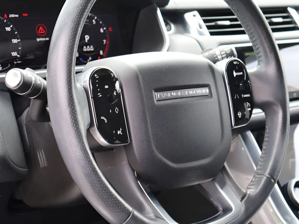 Used 2018 Narvik Black Land Rover HSE image 19