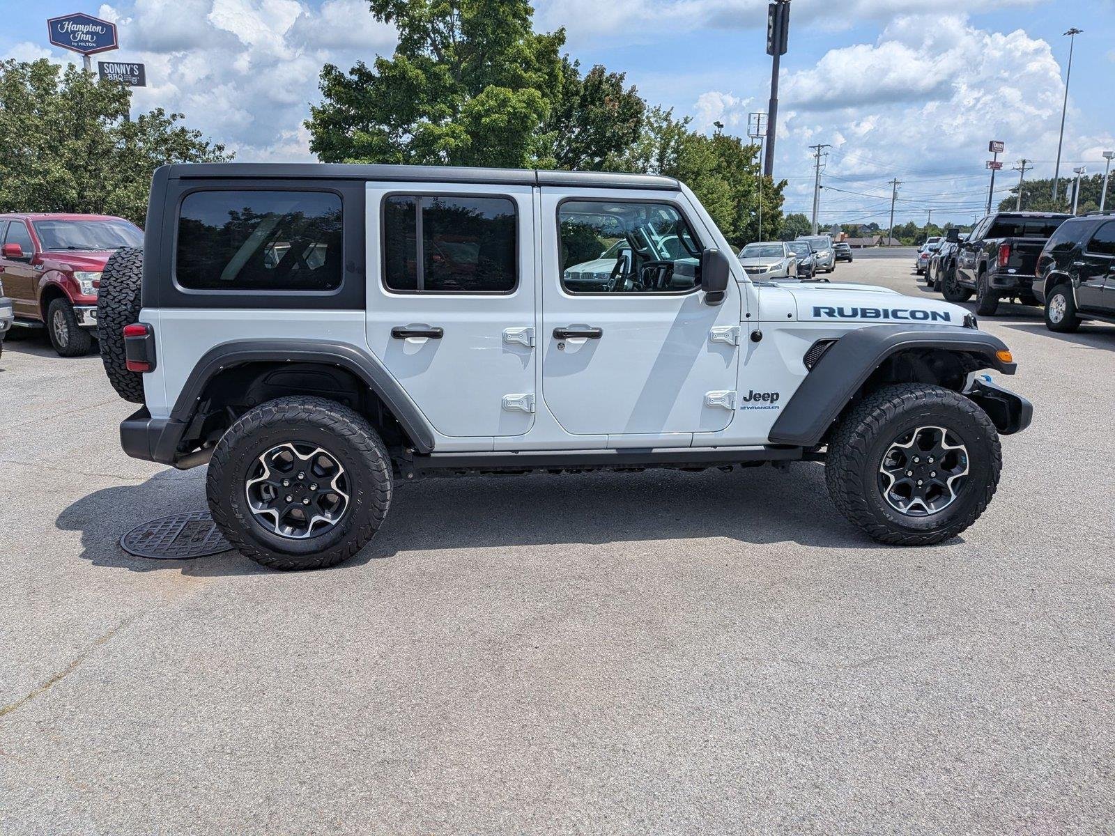 Used 2023 Bright White Clearcoat Jeep Rubicon image 6