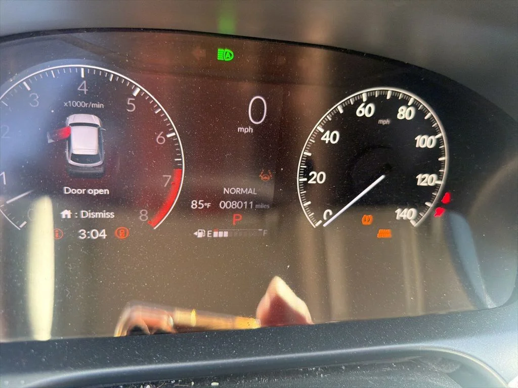 Used 2024 Modern Steel Metallic Honda LX image 3