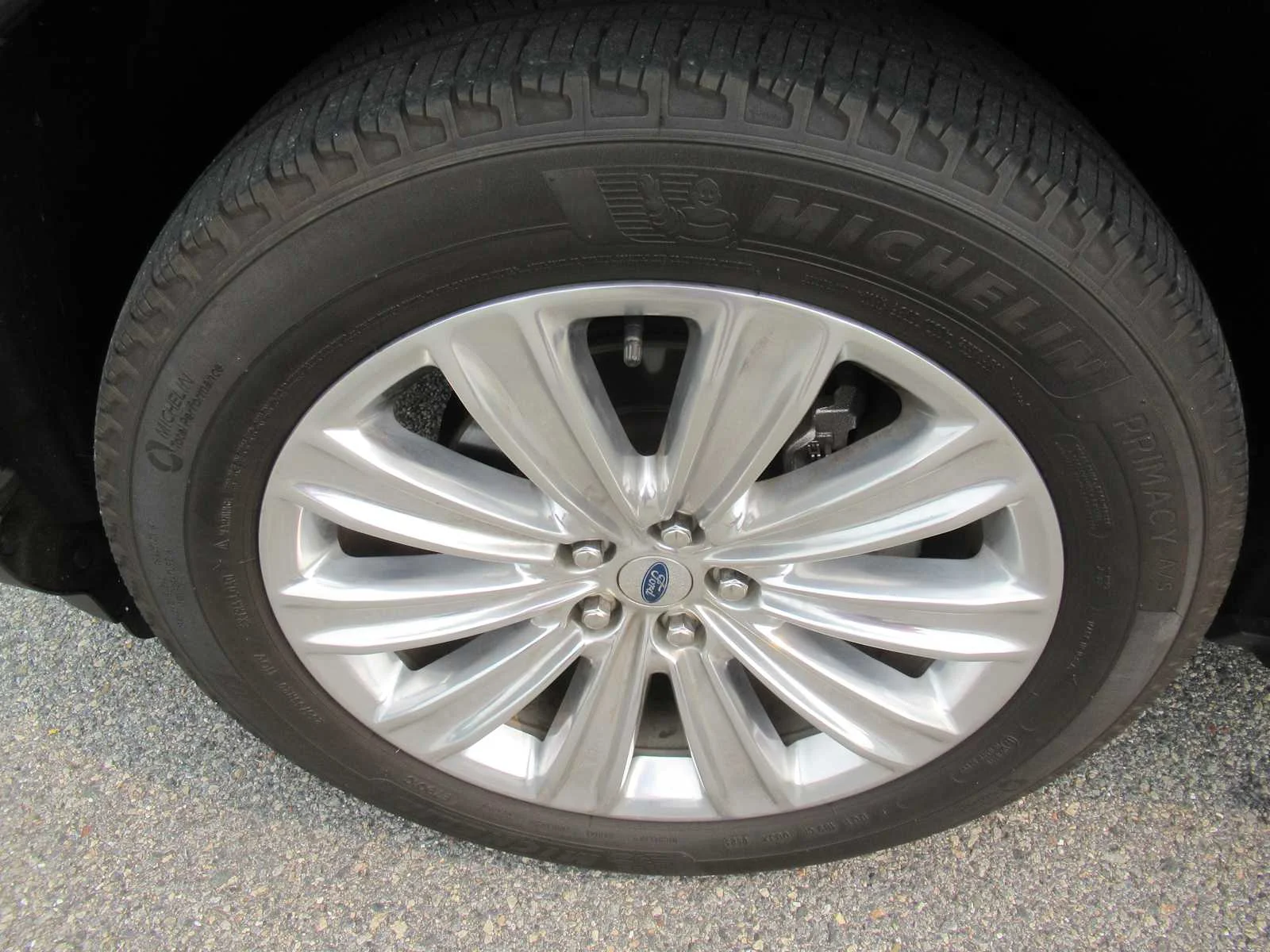 Used 2023 Agate Black Ford Limited image 12