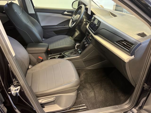 Certified Used 2023 Black Volkswagen 1.5T SE image 10