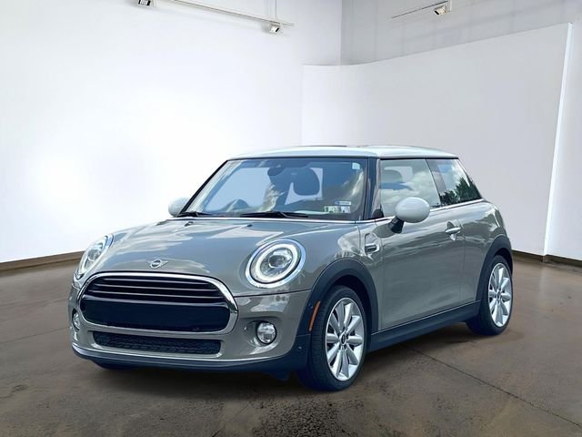 2019 MINI Hardtop Cooper Classic's photo