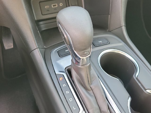 2024 Chevrolet Equinox LT - Photo 31
