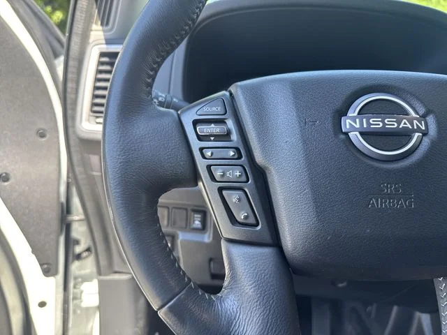 Used 2022 White Nissan SV image 17