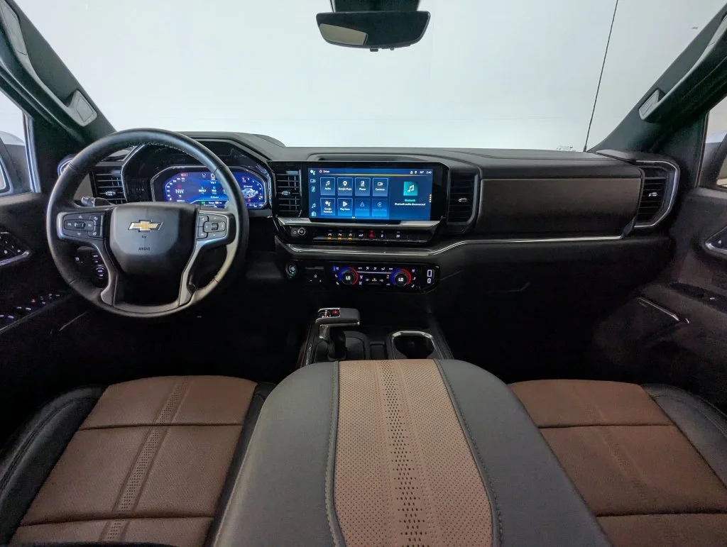 Used 2024 Beige Chevrolet High Country image 24